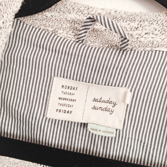 SATURDAY SUNDAY JACKET SZ LARGE MINT COND. - Picture 2 of 3